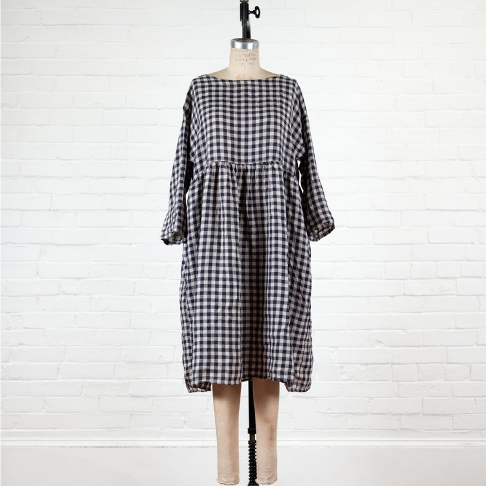 Artemesia brand Linen Navy Check Gingham Long Sleeve Midi Dress with pockets!